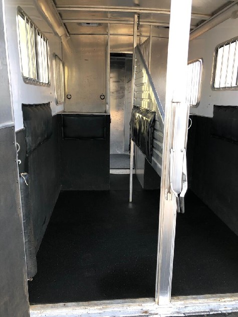 Horse Trailer Featherlite